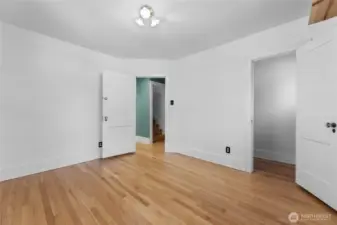 Walk-in closet