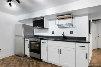 Lower kitchen