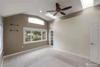 Imagine this being your view every morning you awake.  Behind the glass door is the closet.