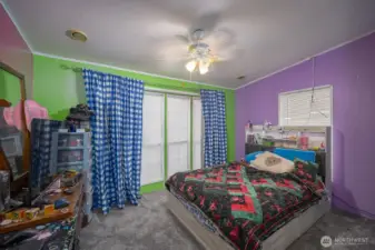 Extra Bedroom With huge Windows!