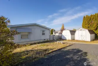 Plenty of storage for garden tools or whatever you need!