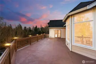 Another look to the size of this upper deck