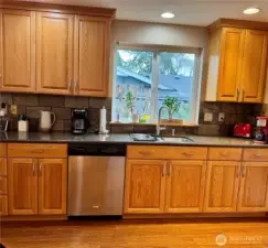 Tons of cabinets for nearly unlimited storage! Granite Countertops too!