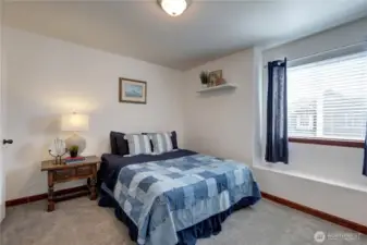 Street bedroom