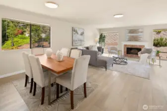 Dining space between kitchen and great room