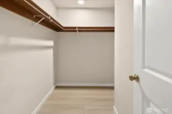 Walk in closet