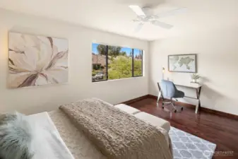LARGE second bedroom