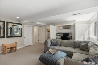 ...the doors open to reveal a super-convenient work-at-home area!