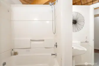 Full bath!
