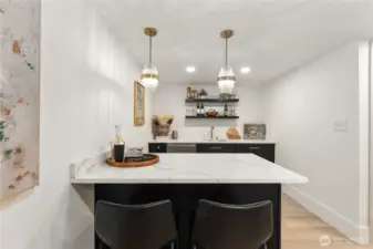 Wet bar on lower