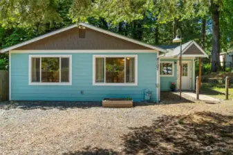 Welcome to this charming rambler nestled on a large lot!