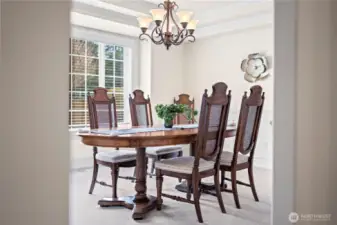 Formal Dining