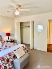 2 nice closets in the bedroom.