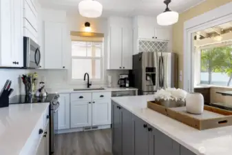 Bright Kitchen