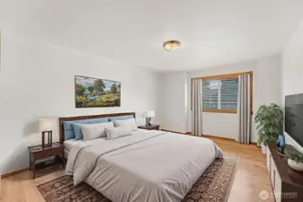Spacious bedroom