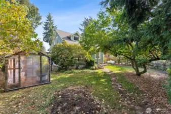 Front yard complete with your own Green House!