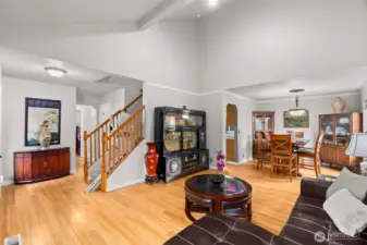 Informal sitting area with vaulted ceilings