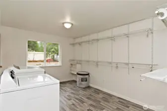 Main Floor Utility Room (2nd w/d upstairs)