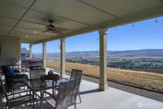 Covered Back Patio with hot tub.