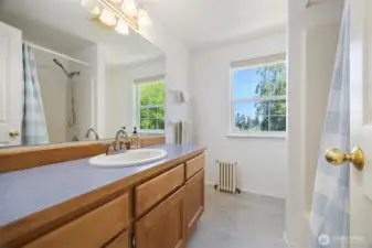 Upstairs Hall Bathroom