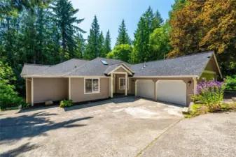 Welcome to your private Retreat with Versatile Living & Airbnb Potential Near Fairhaven, thoughtfully surrounded with forested trees to create territorial views and privacy in the city!
