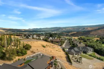 Expansive vieews