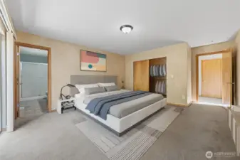 Primary located downstairs, no stairs!