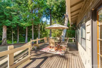 Multiple Outdoor Living Spaces