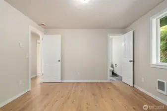 Looking towards primary bath and hallway