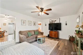 Light, bright and beautiful!