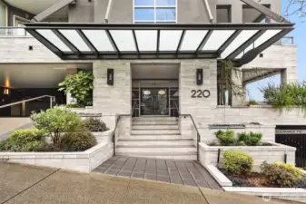 Beautiful Waterview Condominiums, you will love it here!