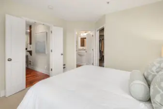 Primary suite with walk in closet with custom built in's.