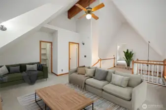 Upper Living or Rec Space
