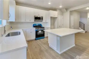 Pictures are from a previously built Penrose plan in the community and may display upgrades that are no longer available.