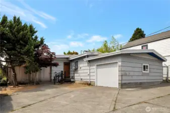 BacK of lot from alley