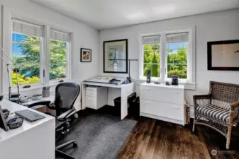 South facing upstairs bedroom converted to chic office - do your best work with this atmosphere!