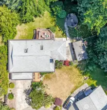 Located in a quiet 3-home cul-de-sac near Meridian Valley Country Club, with top-rated Kent schools and easy access to HWY 18 & 405.