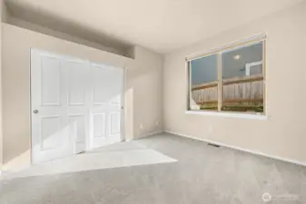 Guest bedroom