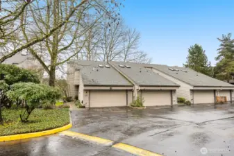 C109 is the leftmost unit of this building.