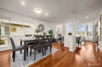 Dining/living room view