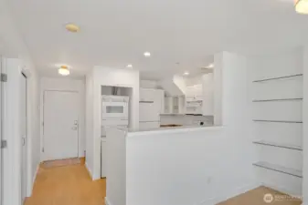 Stacked washer/dryer