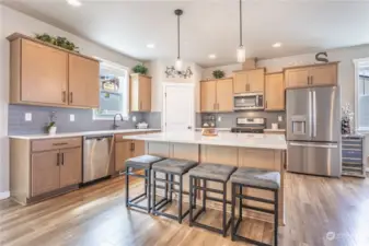 beautiful & bright kitchen