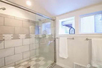 LARGE 2 headed shower in main bathroom