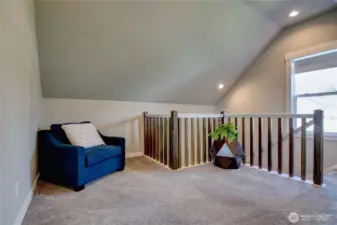 Upstairs landing space