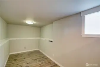 Lower level dining