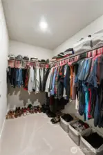 Primary Walk in Closet