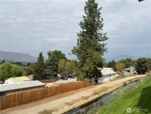 VIEW LOOKING NW