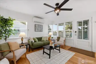 Living Room, Ceiling Fan, Minisplit