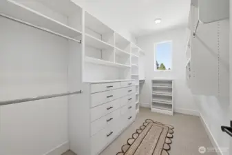 Walk in closet