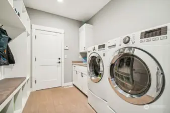 Laundry/ mud room